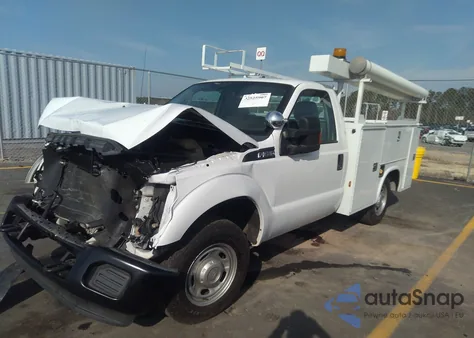 2012 Ford F-350 Xl z USA, uszkodzony, nr VIN 1FDBF3A66CEC73510